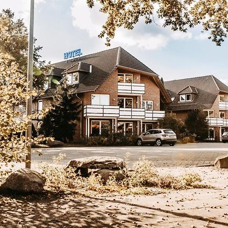 Akzent Hotel Zur Grünen Eiche Bispingen Exterior foto